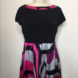 New Guess knit/silk women's top - Size S